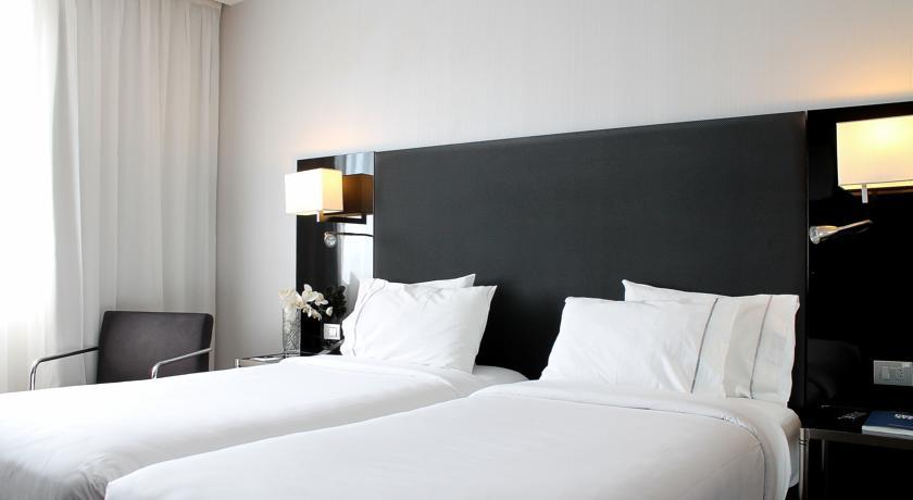 Ac Hotel Madrid Feria By Marriott מראה חיצוני תמונה